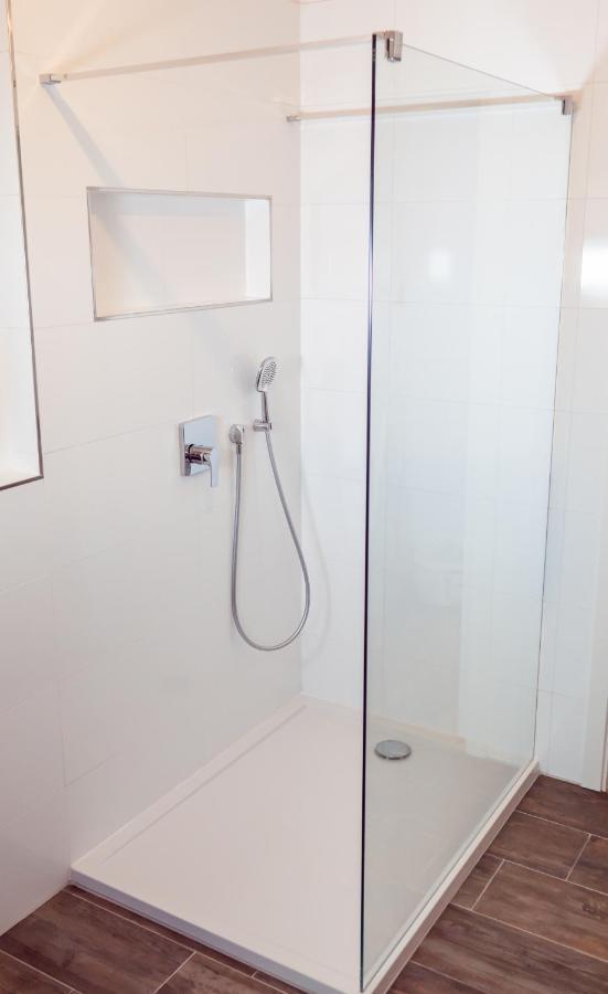 Apartman Eden Rožnov pod Radhoštěm Exteriör bild