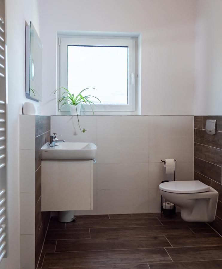 Apartman Eden Rožnov pod Radhoštěm Exteriör bild